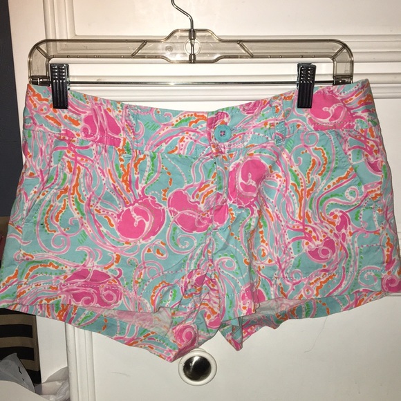 Lilly Pulitzer Pants - Lily Pulitzer Jellyfish printed shorts